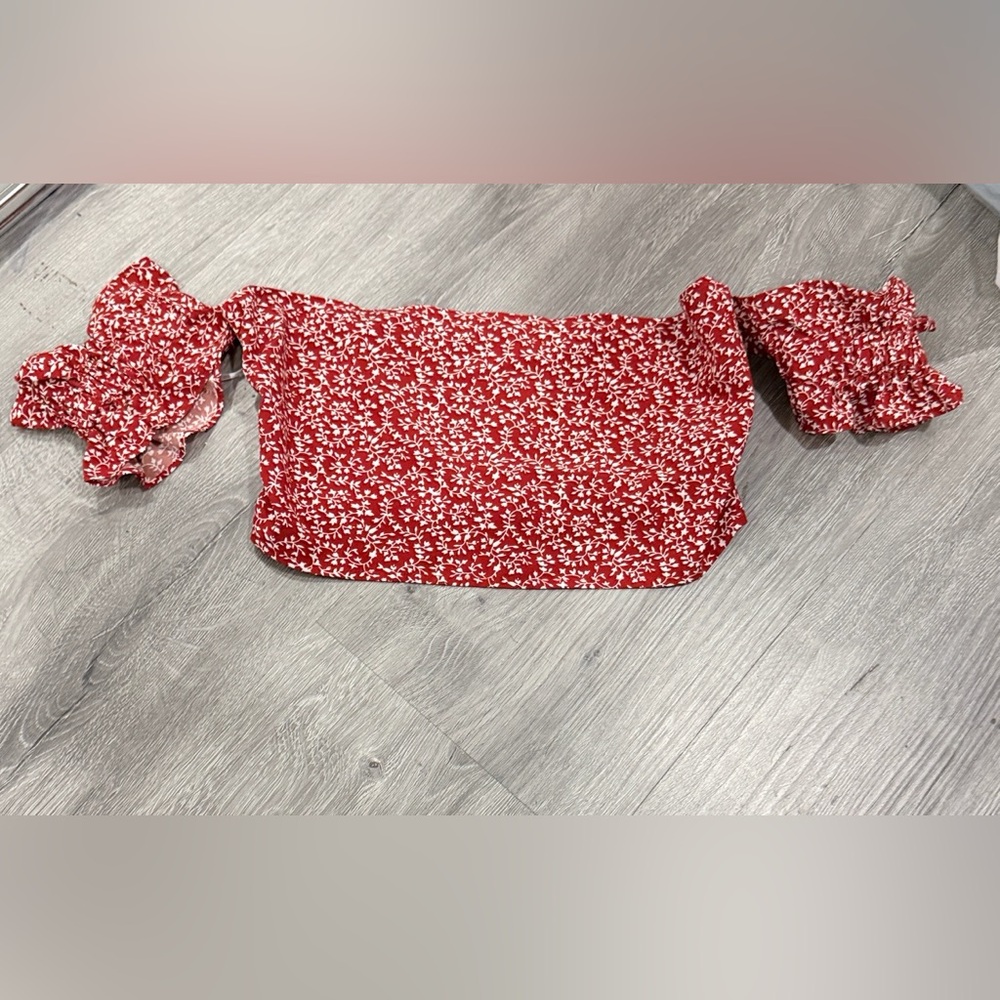 Floral Red Off-Shoulder Top